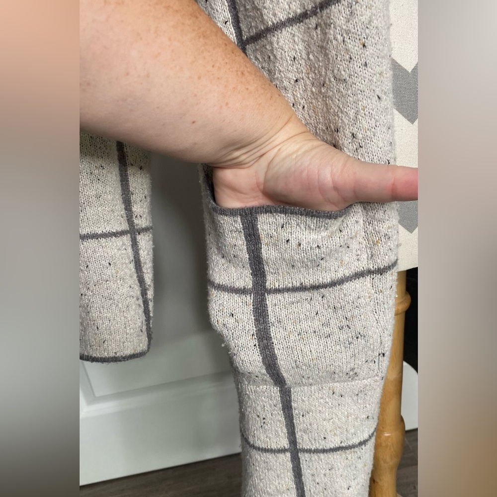 Apt. 9 Plaid PM Cardigan - Picture 2 of 10